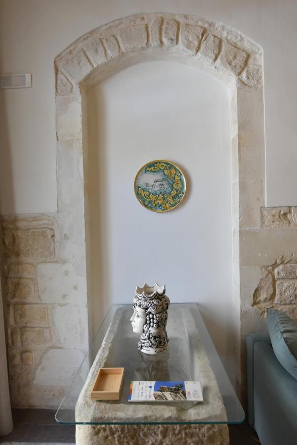 シクリ Sicilia Bedda House Bed & Breakfast エクステリア 写真